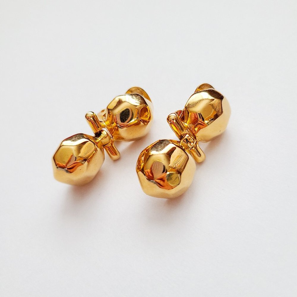 Gold tone door clip on earrings mcm y2k 90s modern